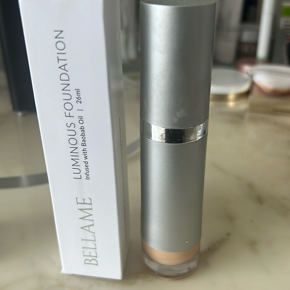 Bellame Luminous Foundation